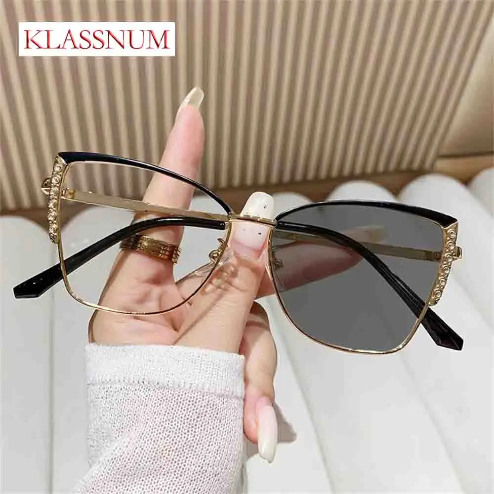 

Fashion Cat Eye Glasses Ultra-light Glasses Frame Retro Photochromic Eyeglasses Anti-blue Light Eyewear Metal Color-changing