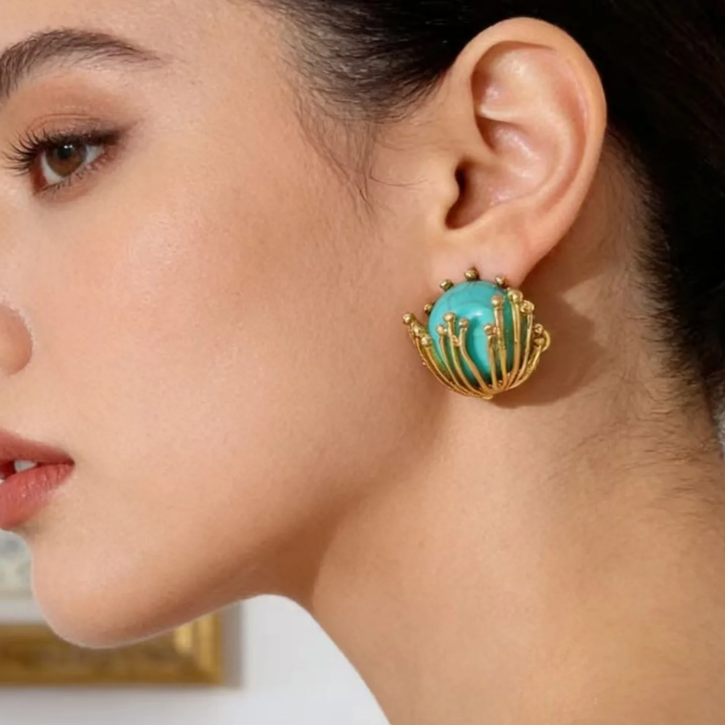 Vintage niche temperament ins metal stamen stud earrings elegant retro premium earrings turquoise texture earrings