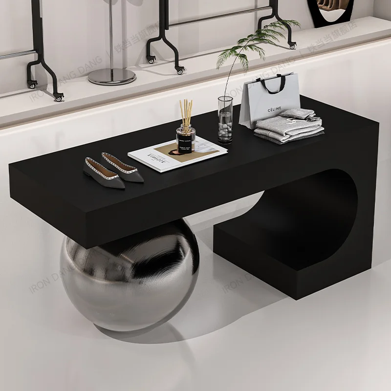 

Flow table Display table Clothing store Display in the middle Internet celebrities Black special table