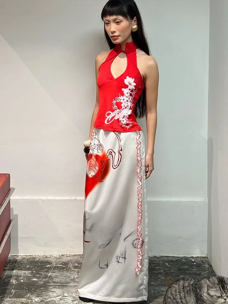 ชุดเซ็ตเสื้อเปิดไหล่พิมพ์ลายสไตล์จีนสุดชิค พร้อมกระโปรงทรงเข้ารูป แฟชั่นลำลองสำหรับสาวๆ