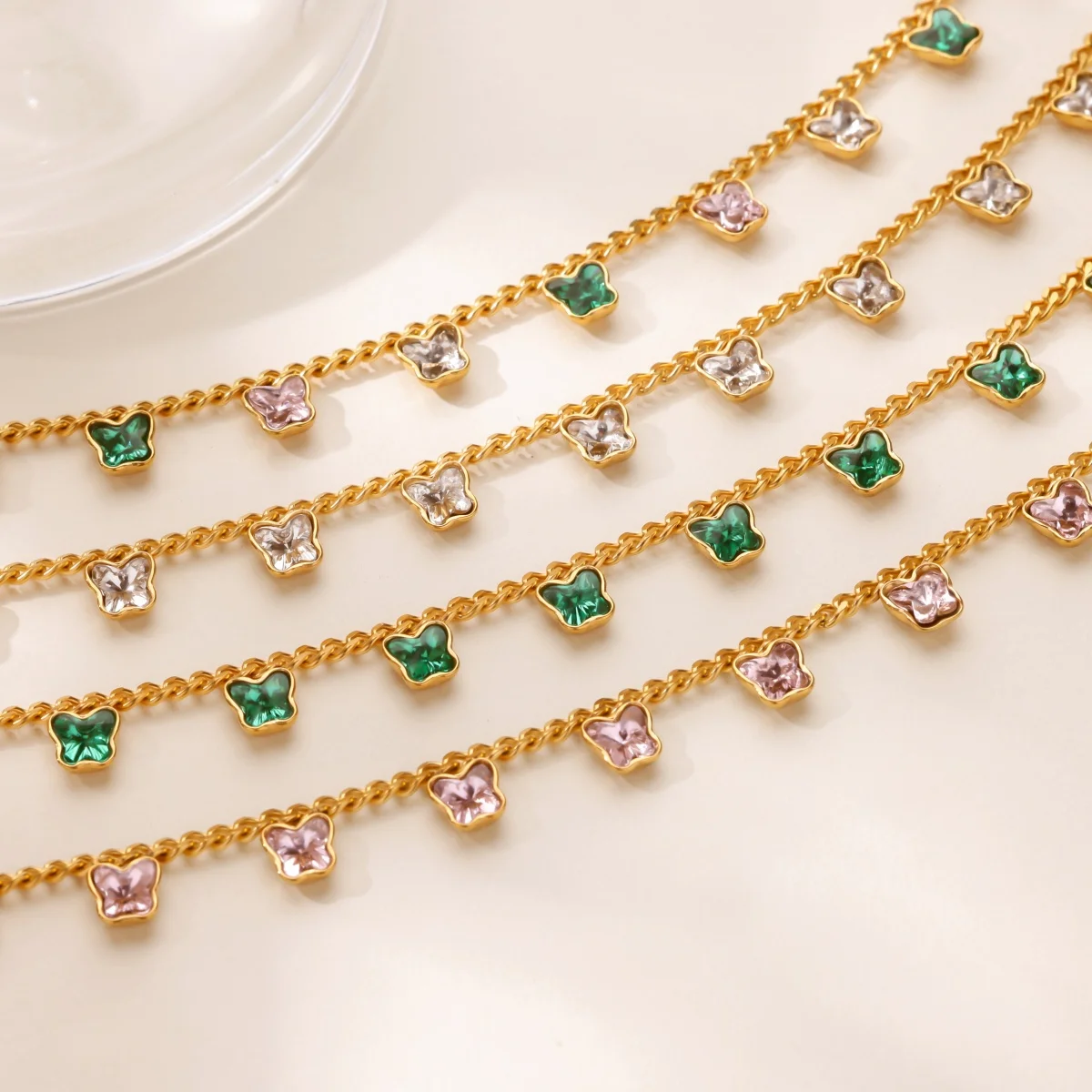 Luxury Zircon จี้ผีเสื้อสร้อยคอผู้หญิงสแตนเลสสตีลสีสร้อยคอสร้อยคอ 2025 ใหม่เครื่องประดับงานแต่งงาน