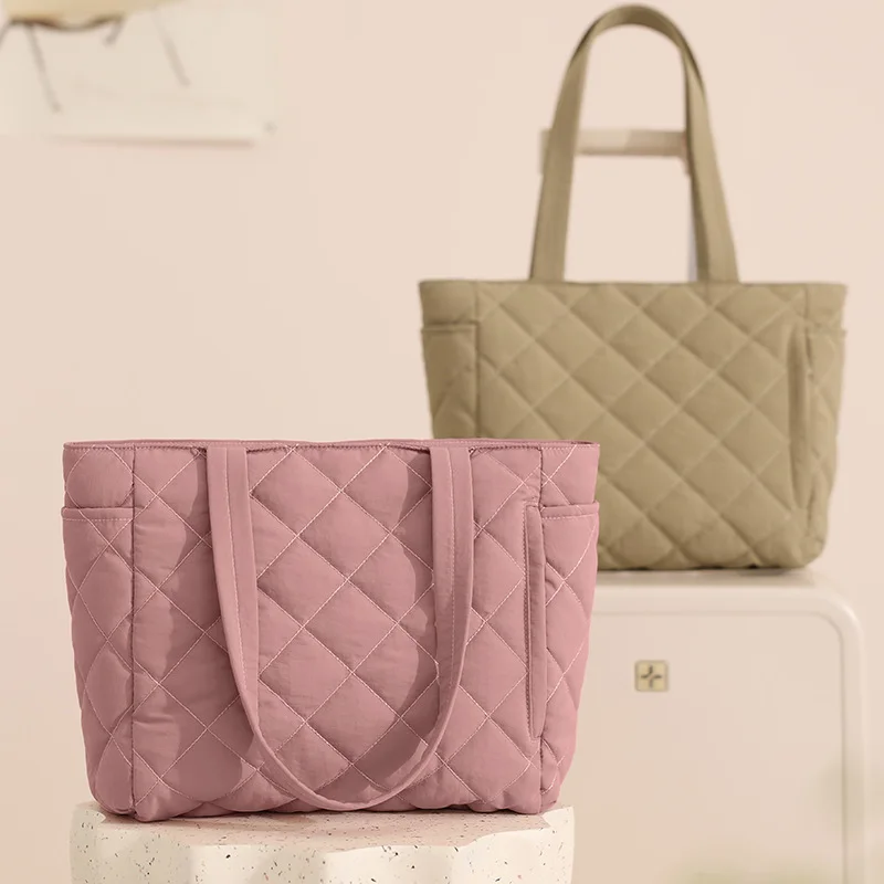 Women Quilted Tote Bag Large Capacity Waterproof Shoulder Handbag With Zip Pockets For Work Travel Shopping Laptop Daily Commute