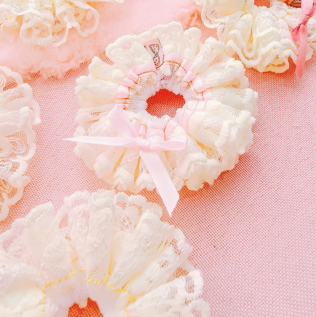 Pack of 5, Mix Style 8cm Lace Scrunchies for Girls Assorted Bow Hair Ties, Cute Floral Ruffled Hair Bands, Soft Elastic Hair