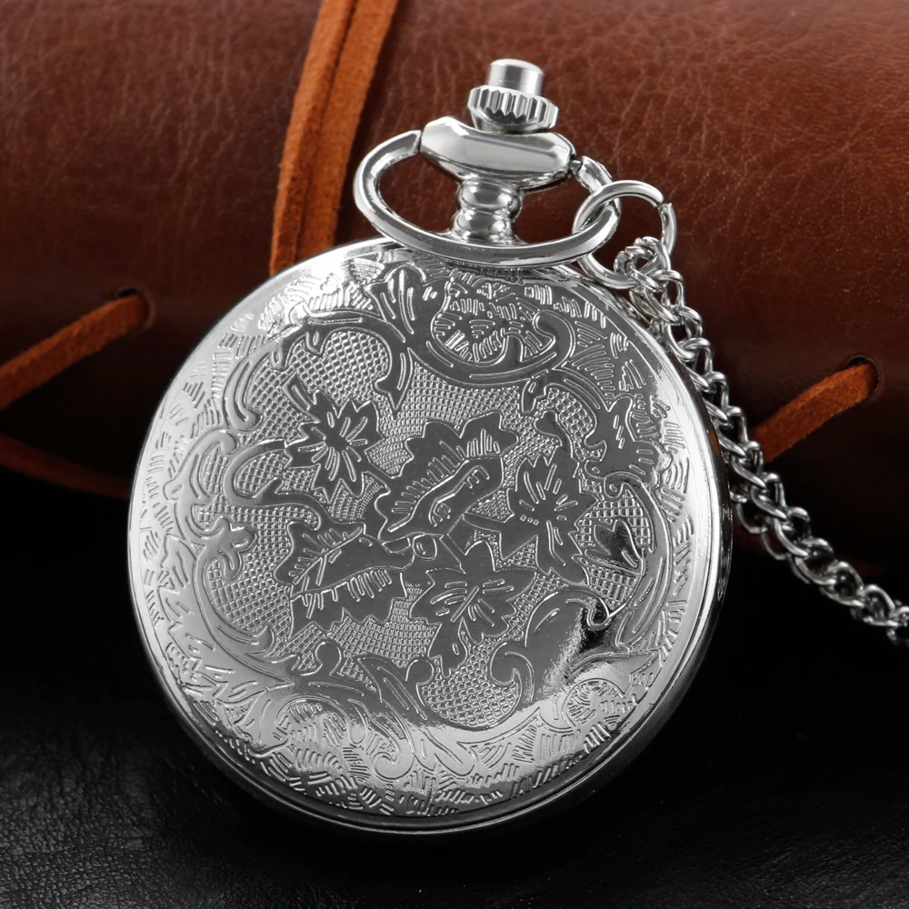 Silver Fashion Pocket Watch Retro Roman Digital Display Quartz Pocket Watch with Chain Men and Women Christmas Birthday Gift