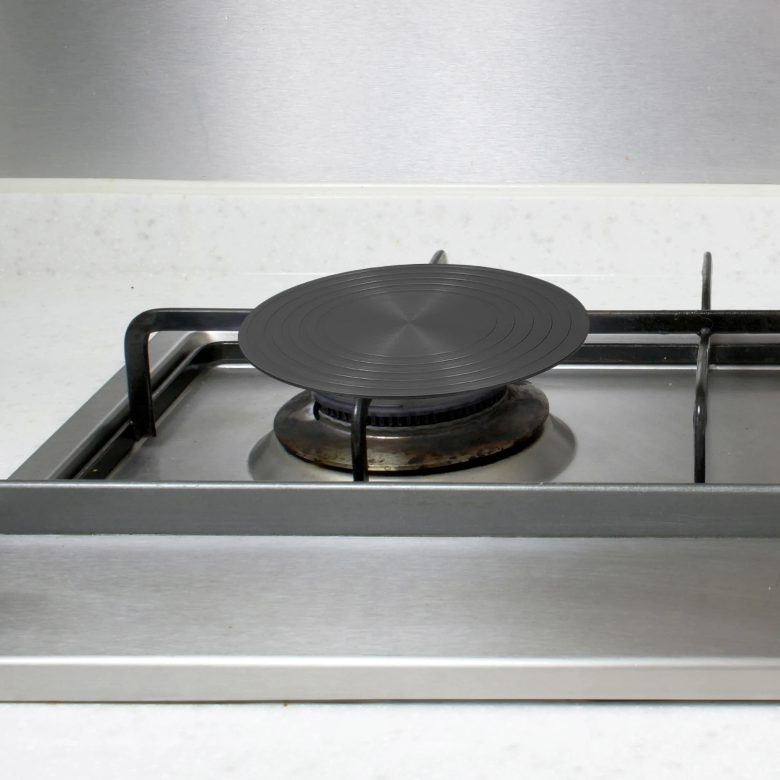 

2pcs Gas Stove Diffuser Heat Diffuser Plate Aluminum Simmer Ring Round Defrosting Tray Cookware Accessories 20Cm