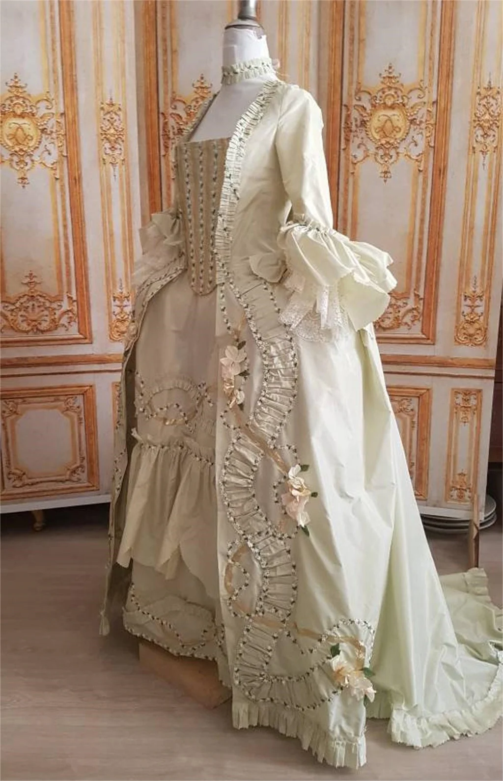 1770s French Queen Marie Antoinette Costume Georgian Dress Rococo Luxury Robe A La Francaise Dress Queen Victorian Rococo Gown