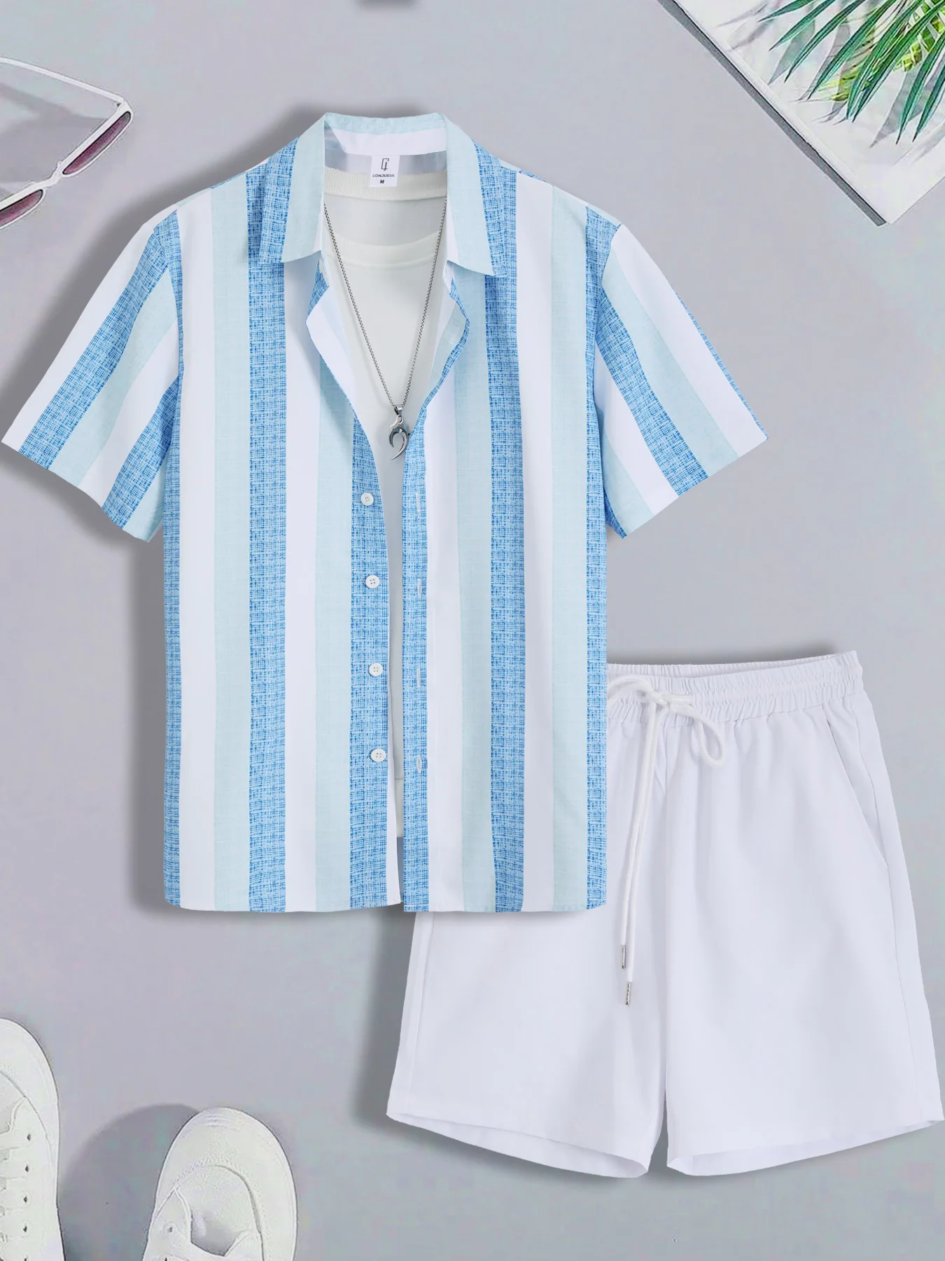 

Men's Sophisticated Stripe Textured Set Lapel Short Sleeve Shirt & Elastic Waist Shorts 2 Piece Commute Outfit