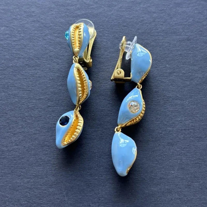 Os Retro Ocean Cowrie Shell Clip Earrings Women Luxury Color Crystal Inlaid Conch Dangle No Piercing Fashion Party Jewelry