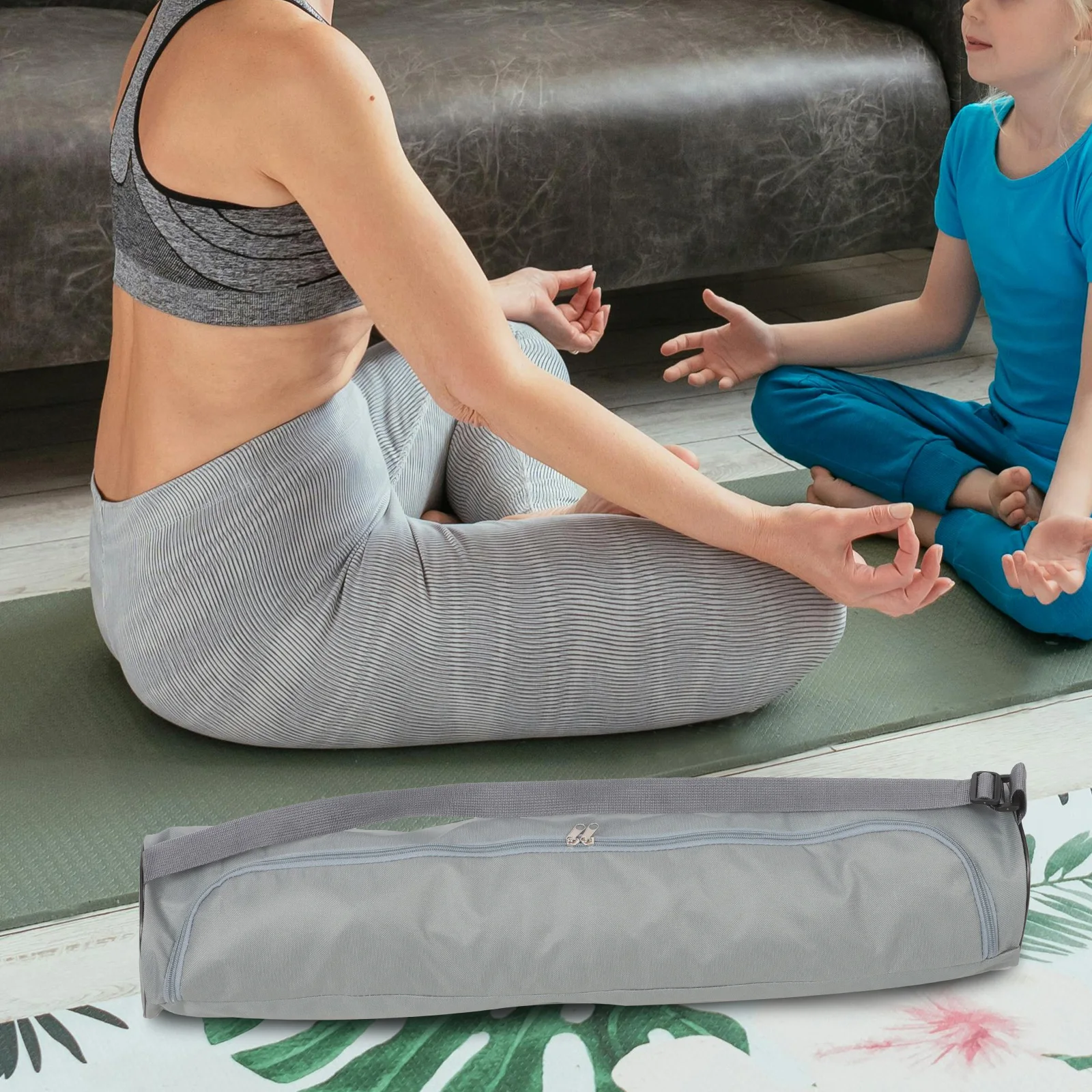 

Yoga Mat Waterproof Fitness Bag For Mat Towel Storage Adjustable Strap Outdoor Gym Bag Large Capacity Light Grey