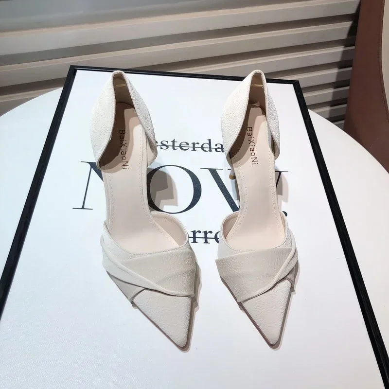 Zapatos de tacón alto francés para mujer, tacones de aguja puntiagudos elegantes, temperamento sólido, zapatos individuales para banquete Sexy, nuevo, primavera y otoño