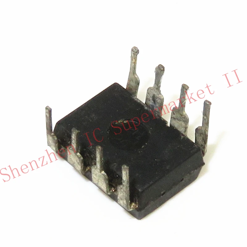 1pcs LM393P LM393 DIP8 DIP LM393N 393 SINGLE SUPPLY, LOW POWER DUAL COMPARATORS