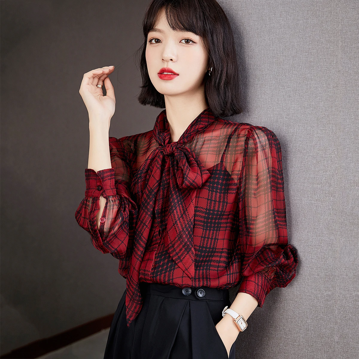 Women Shirt See Through Plaid Long Sleeve Tie Bow Collar Loose Casual Tops Lady Vintage Elegant Loose Blouse Spring Fall D1342