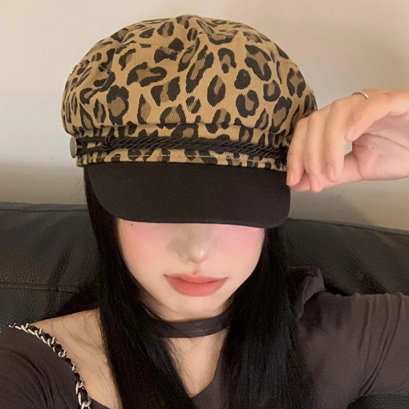 American Retro Leopard Print Newsboy Hats Women Show Face Small Spring and Autumn Travel Versatile Niche Flat Top Berets Y2k