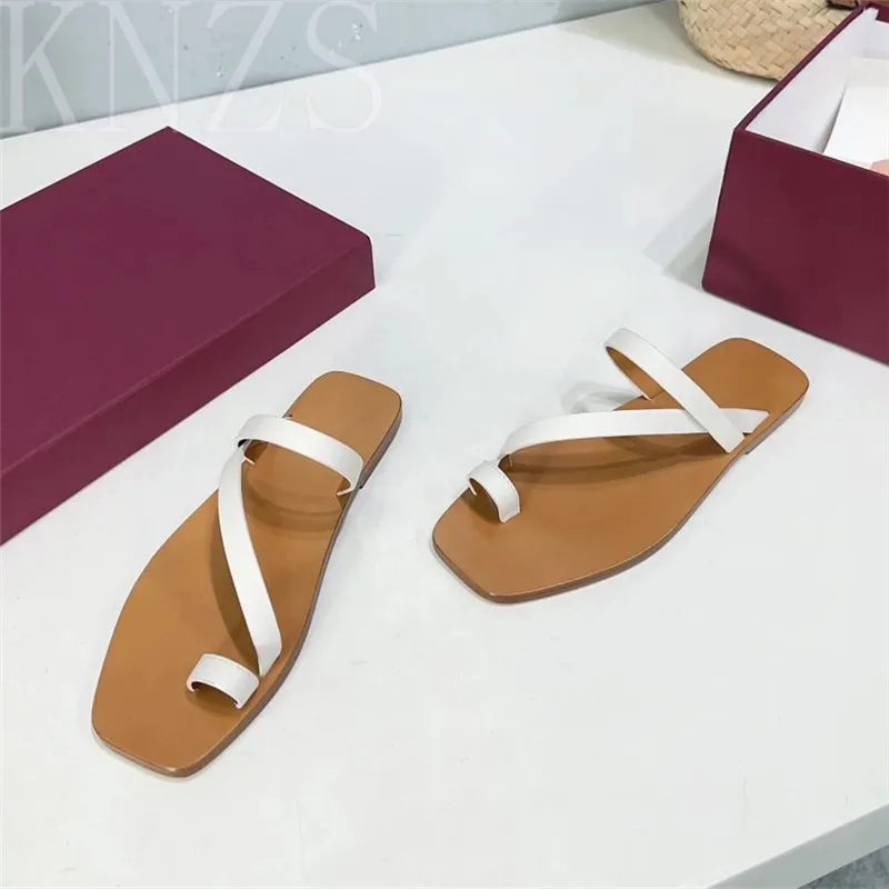 

Summer New Square Toe Pinch Toe Open Toe Women Slippers Retro Flip Flops Classic Concise Real Leather Comfort Casual Shoes 2024