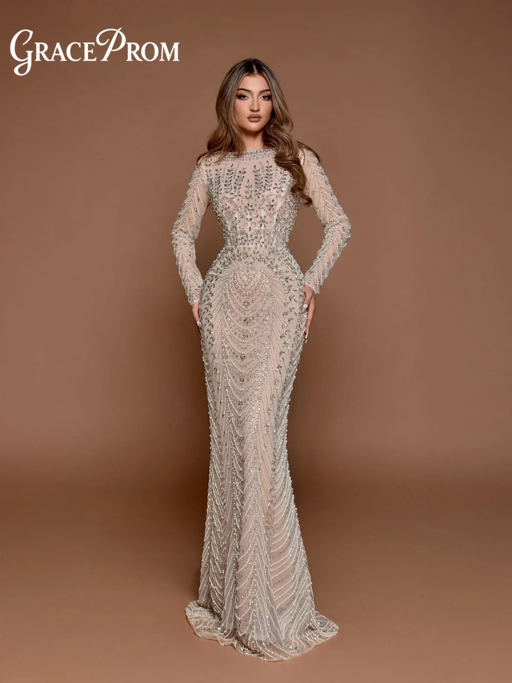 

GraceProm Elegant Beige Long-Sleeve Evening Dress Beading Floor-Length Formal Carpet Gown Exquisite Party Gown For Women