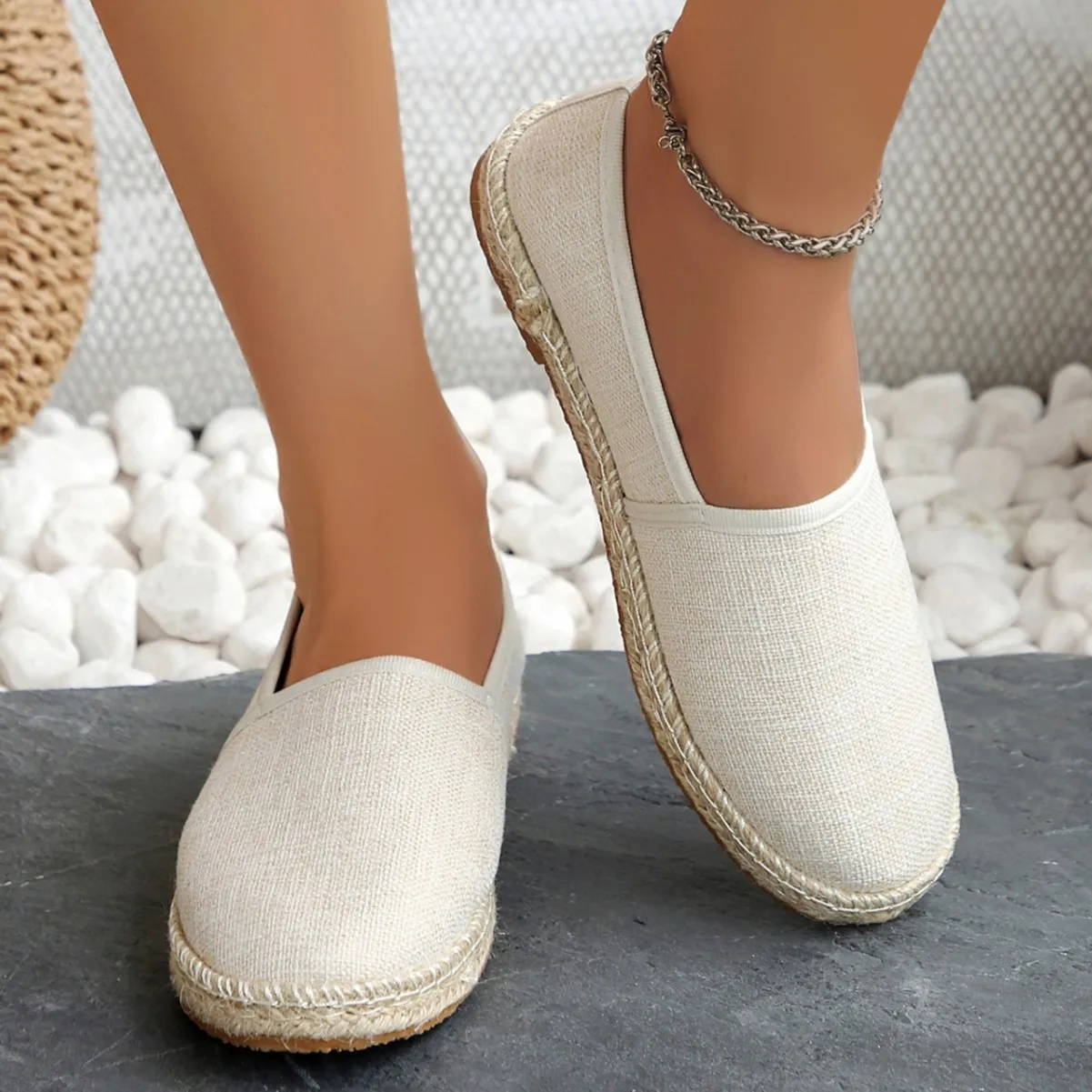 Comfortable Canvas Flat Shoes Women Breathable Non-Slip Espadrille Shoes Woman  Summer Solid Color Shallow Casual Flats