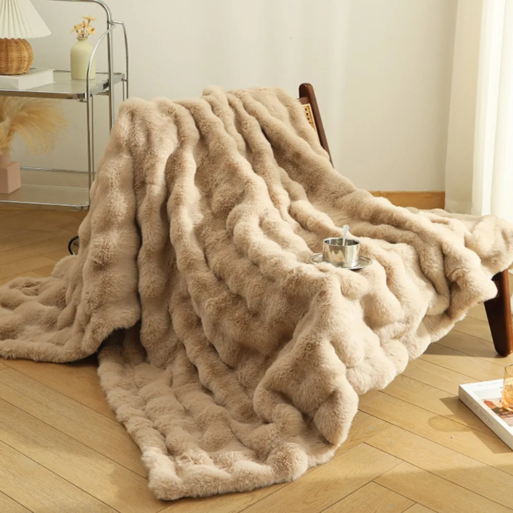 High-grade Faux Rabbit Fur Blanket Autumn Winter Soft Thick Warm Sofa Blanket Bedroom Bedding Nap Blanket Home Decor