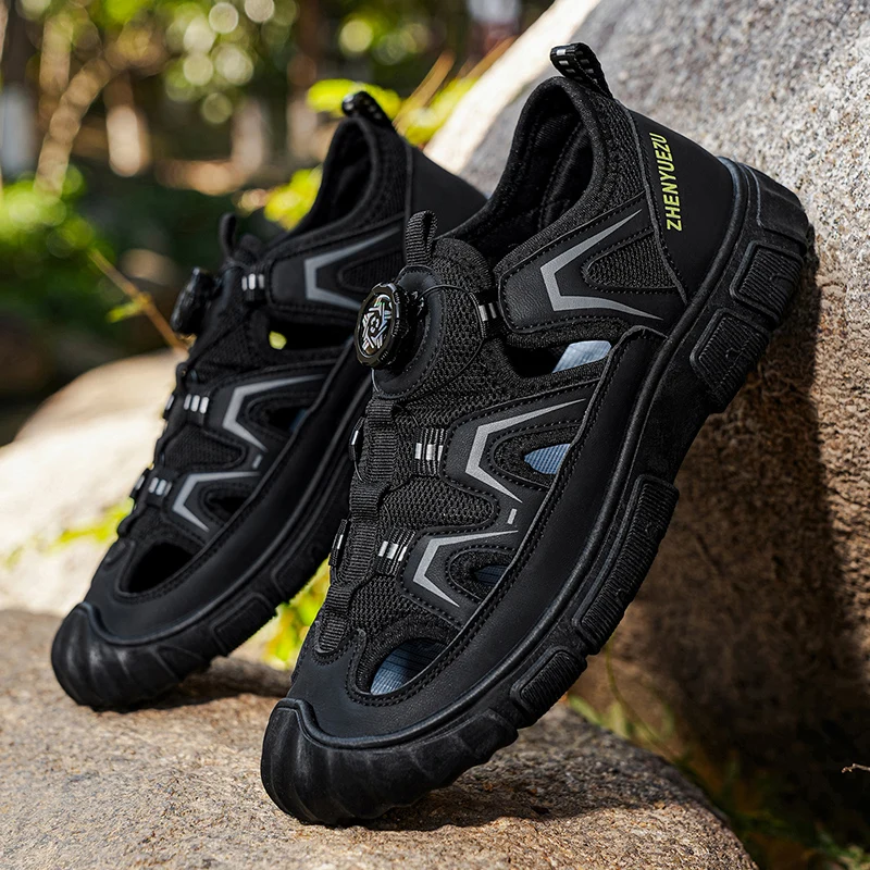 Scarpe da trekking fluviale da uomo, sandali traspiranti con protezione anti-schiacciamento per le dita dei piedi, antiscivolo e resistenti all'usura, scarpe estive per sport acquatici e tempo libero