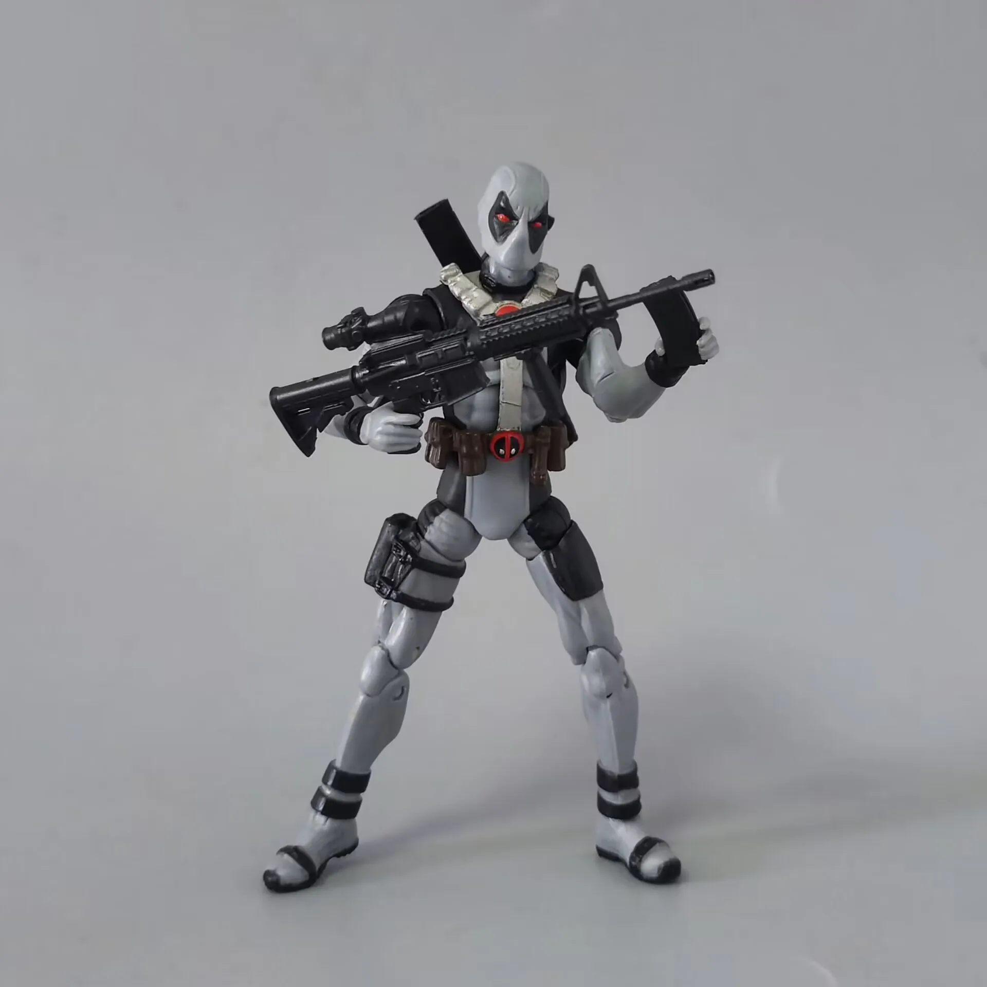 Lot of 9pcs AK47 M4 MP5 P90 Shotgun Rifle Machine Guns Weapons Suit for 3.75" or 6" Scale Action Figure Figurine view 2