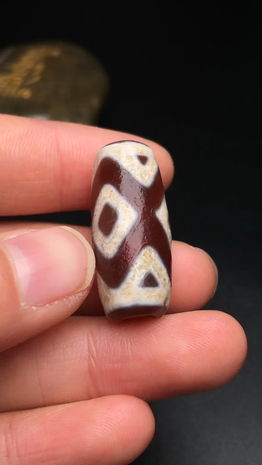 Tibetan Buddhism Agate Vajra 3 Eyes Totem Dzi Bead Amulet Necklace Pendant G230