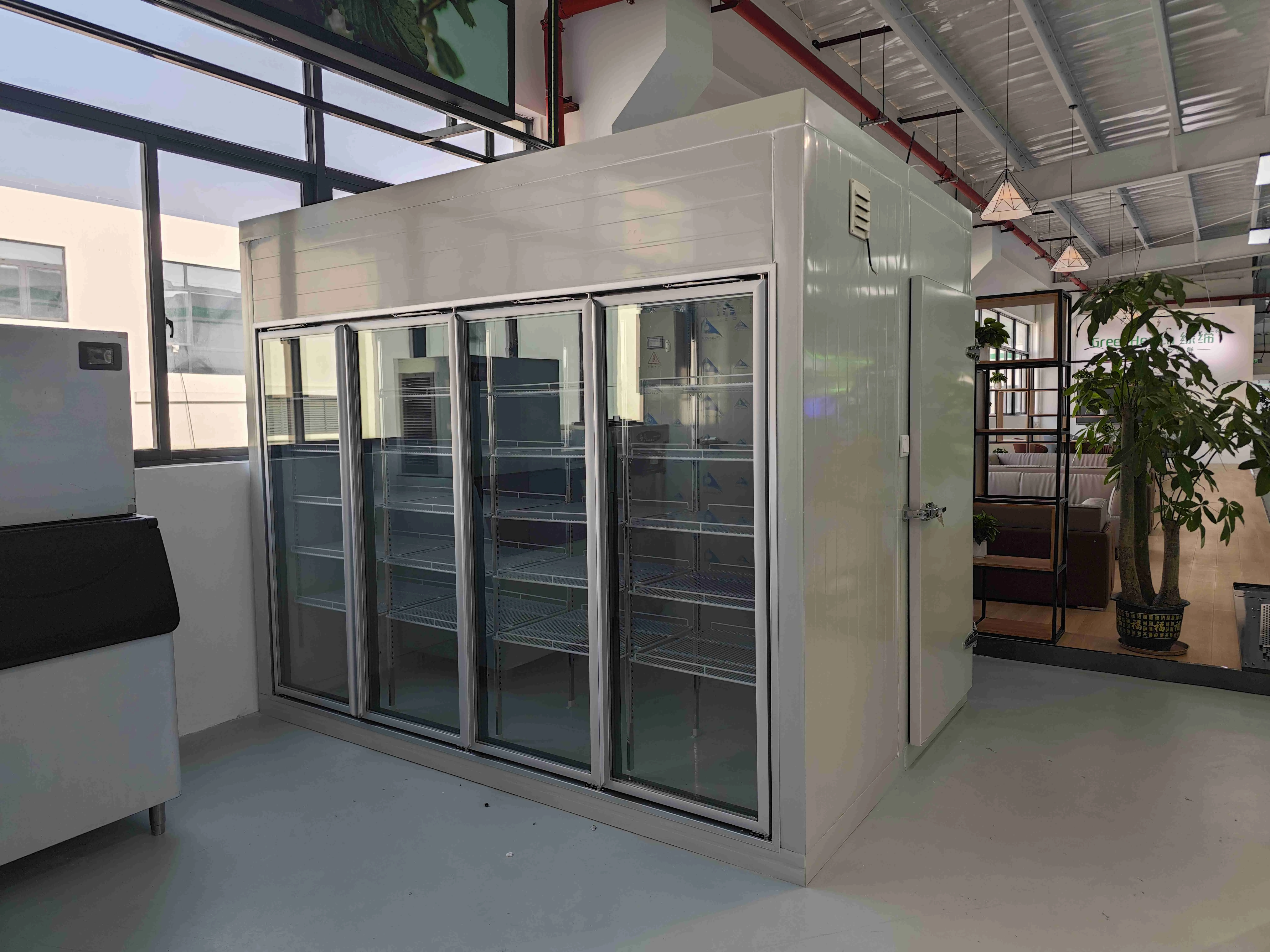 2025 New Display Walk in Cooler Cold Room Storage for Vegetables Fruit with Convenience Store