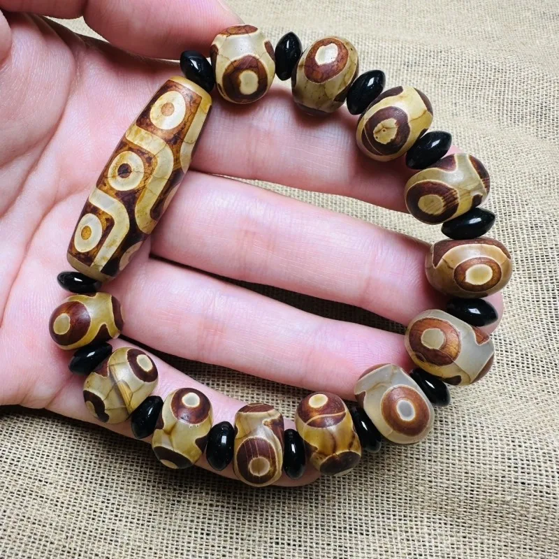 

New Nine-eye Dzi Beads Three-eye Bracelet Buddha Beads Agate Bracelet Chalcedony Men's and Women's Models