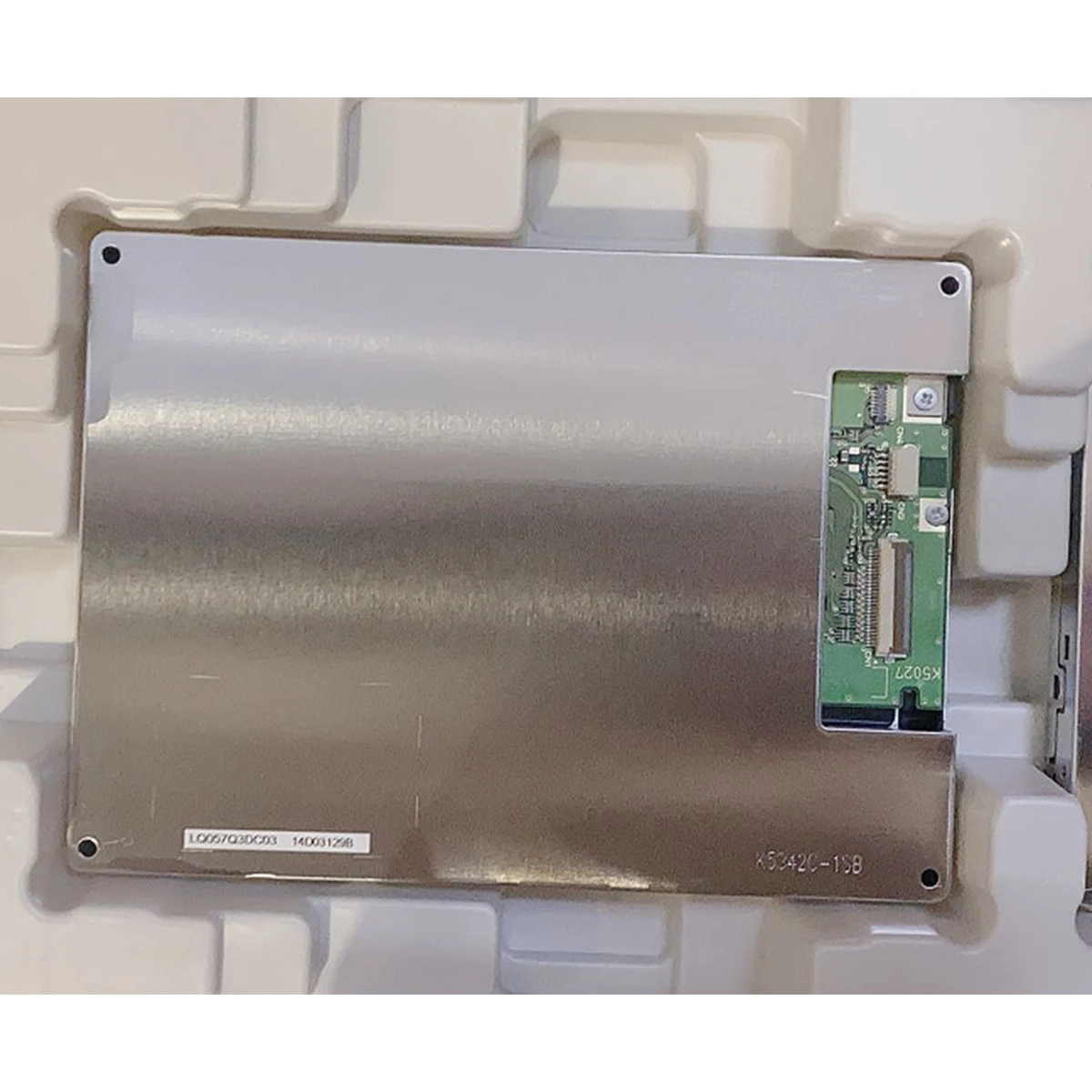 

Оригинальный 5,7-дюймовый экран LQ057Q3DC03 LQ057Q3DG02