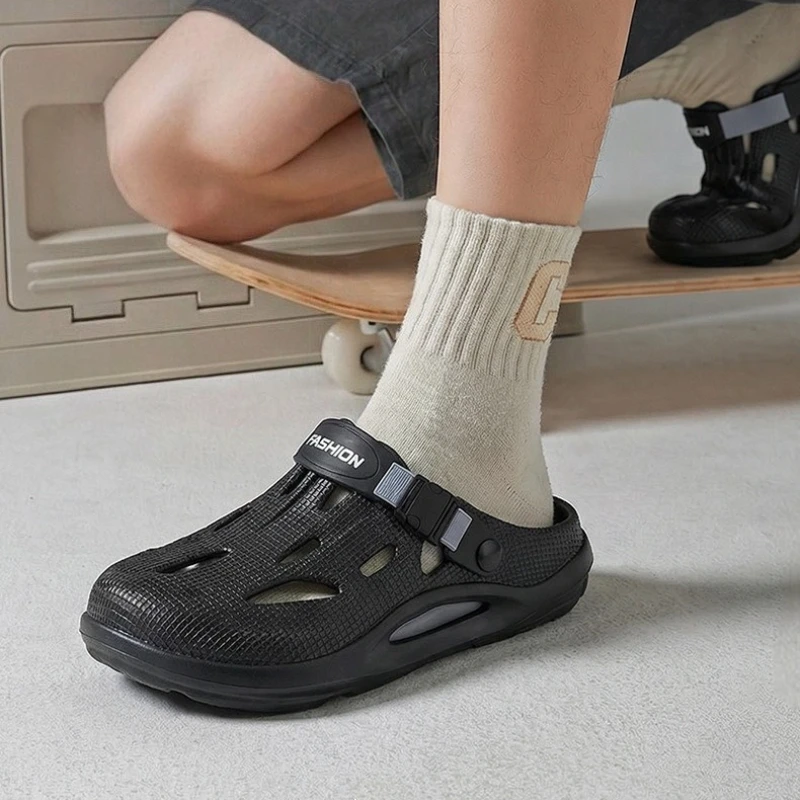 Men Clogs Summer Outerwear EVA Lightweight Soft Soled Water Beach Slippers Anti Slip Wear-resistant Driving Dual-use Sandals