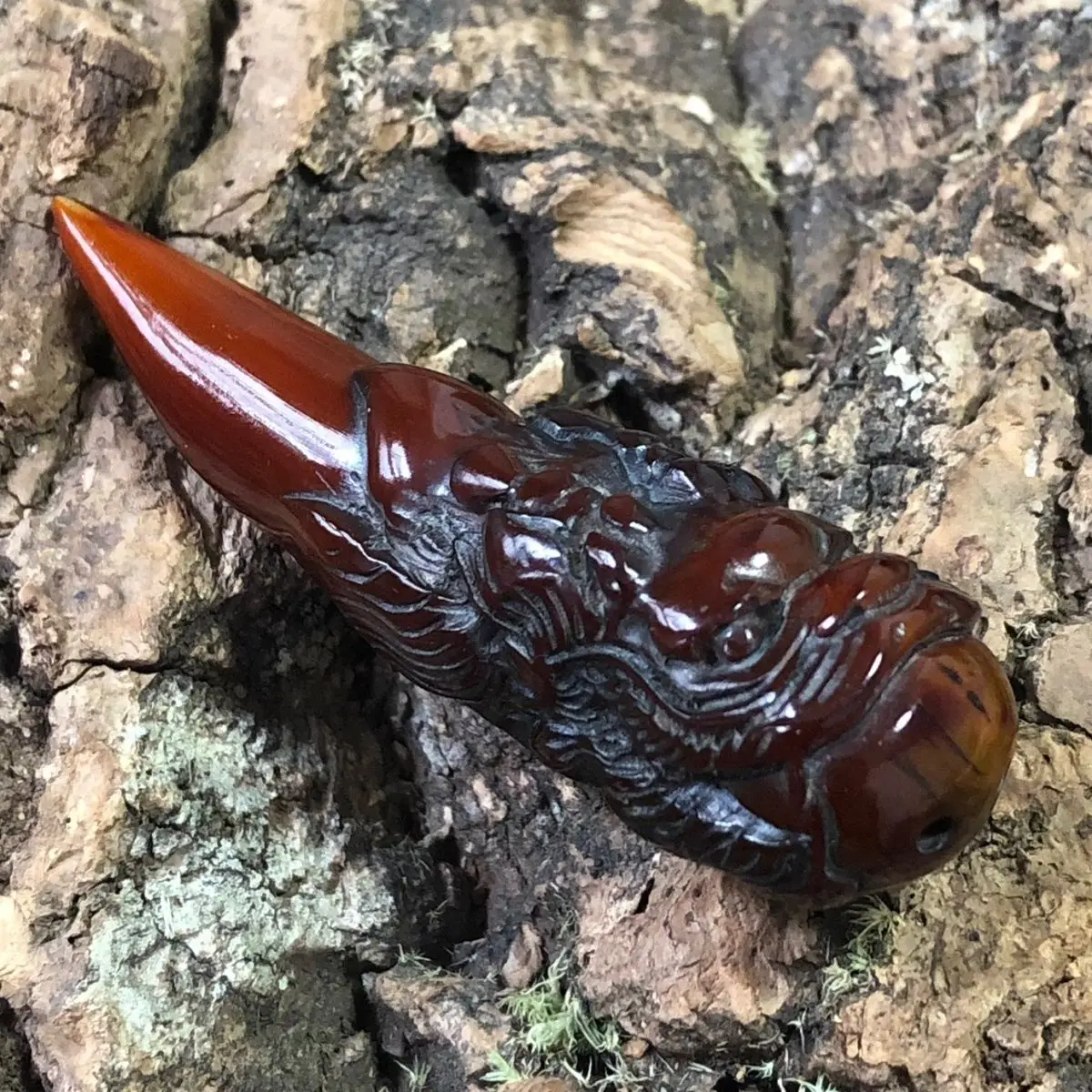 Ox horn Carved Auspicious beast dragon head Statue Ornaments Craft Gift