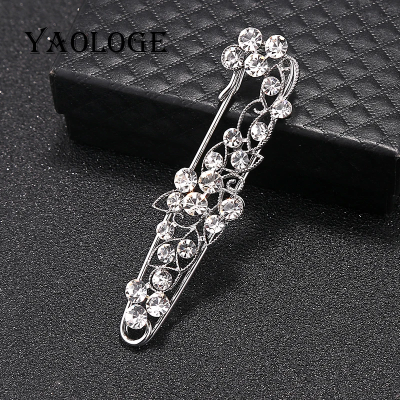 

YAOLOGE Korean Style Brooches for Women Zinc Alloy Material Crystal Decoration Women Pins Brooch on Clothes Backpacks
