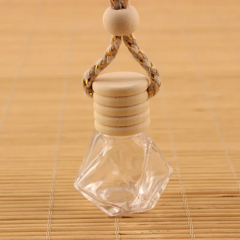Car aromatherapy empty bottle perfume oil dispenser volatile car air conditioning outlet rear-view mirror glass bottle