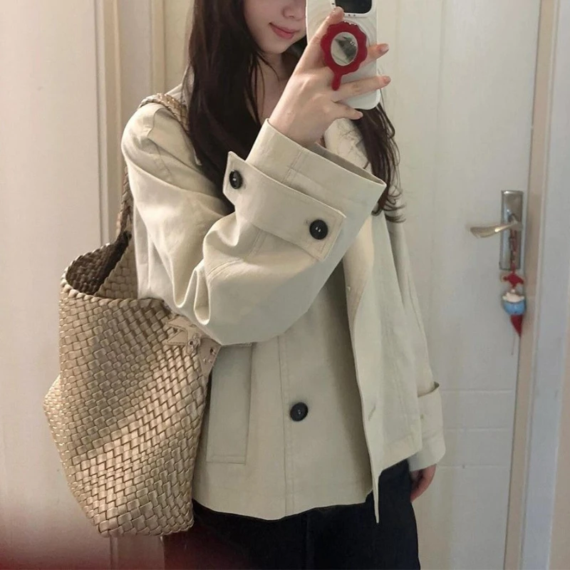 Short Windbreaker Jacket for Women in Spring and Autumn 2025, New Style for Small People, Thin Style Is Popular