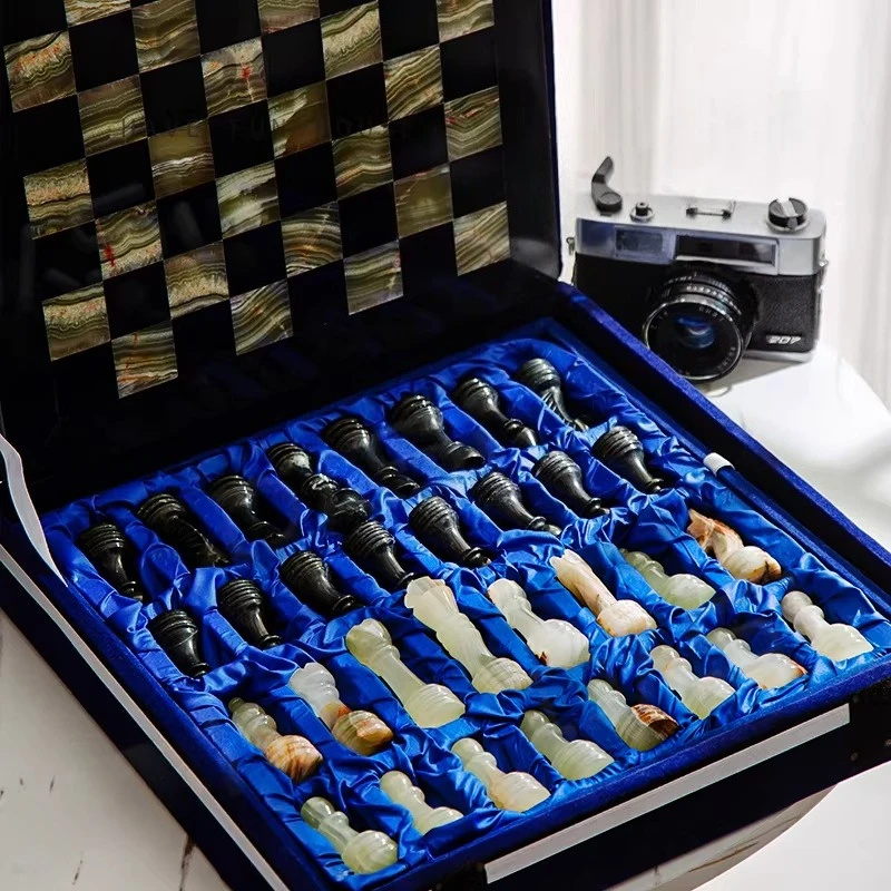 

Imported handmade ornaments of medieval jade chessboard, model room, living room, study, tabletop, lattice, chessboard ornaments