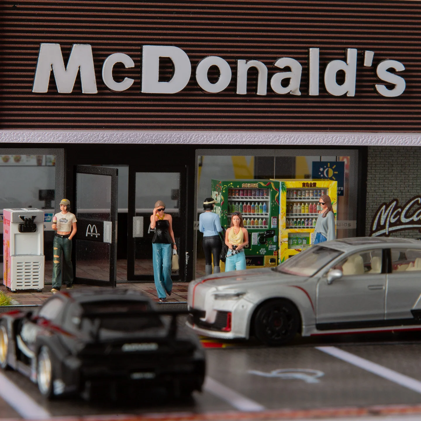 1/64 Scale Resin Female Figures Girl Woman Fashion Street Style Diorama Hand-Painted Miniatures Diecast Display AFA image 9