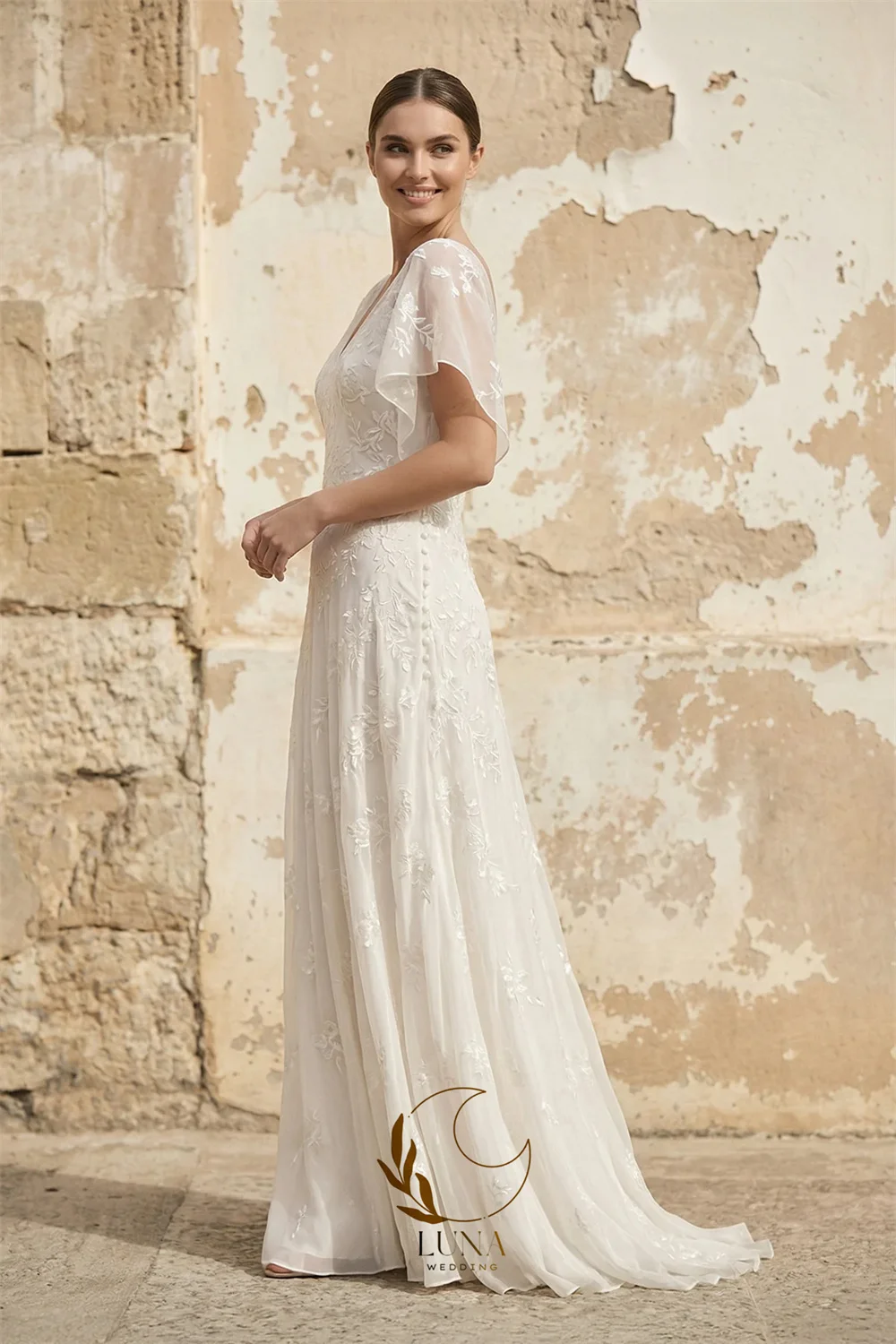 Luna Vintage Graceful Floral V-Neck Backless Side Button Decorated Lace Wedding Dress With Butterfly Sleeves Customized