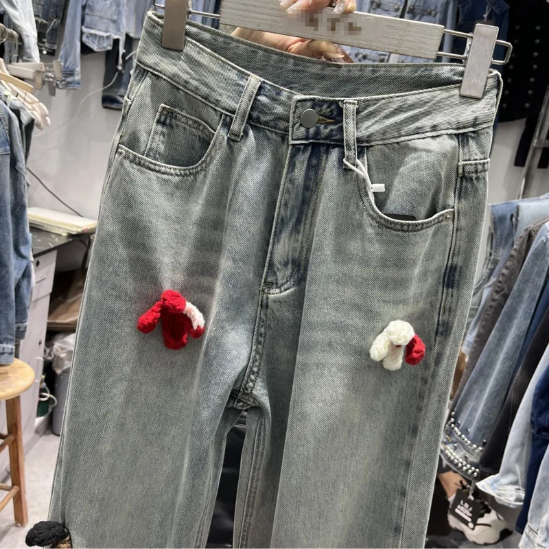 2024 Lente Nieuwe Lange Jeans Voor Vrouwen Losse Slank Ontwerp Modieuze Kleine Poppendecoratie Trendy Wijde Pijpen Broek