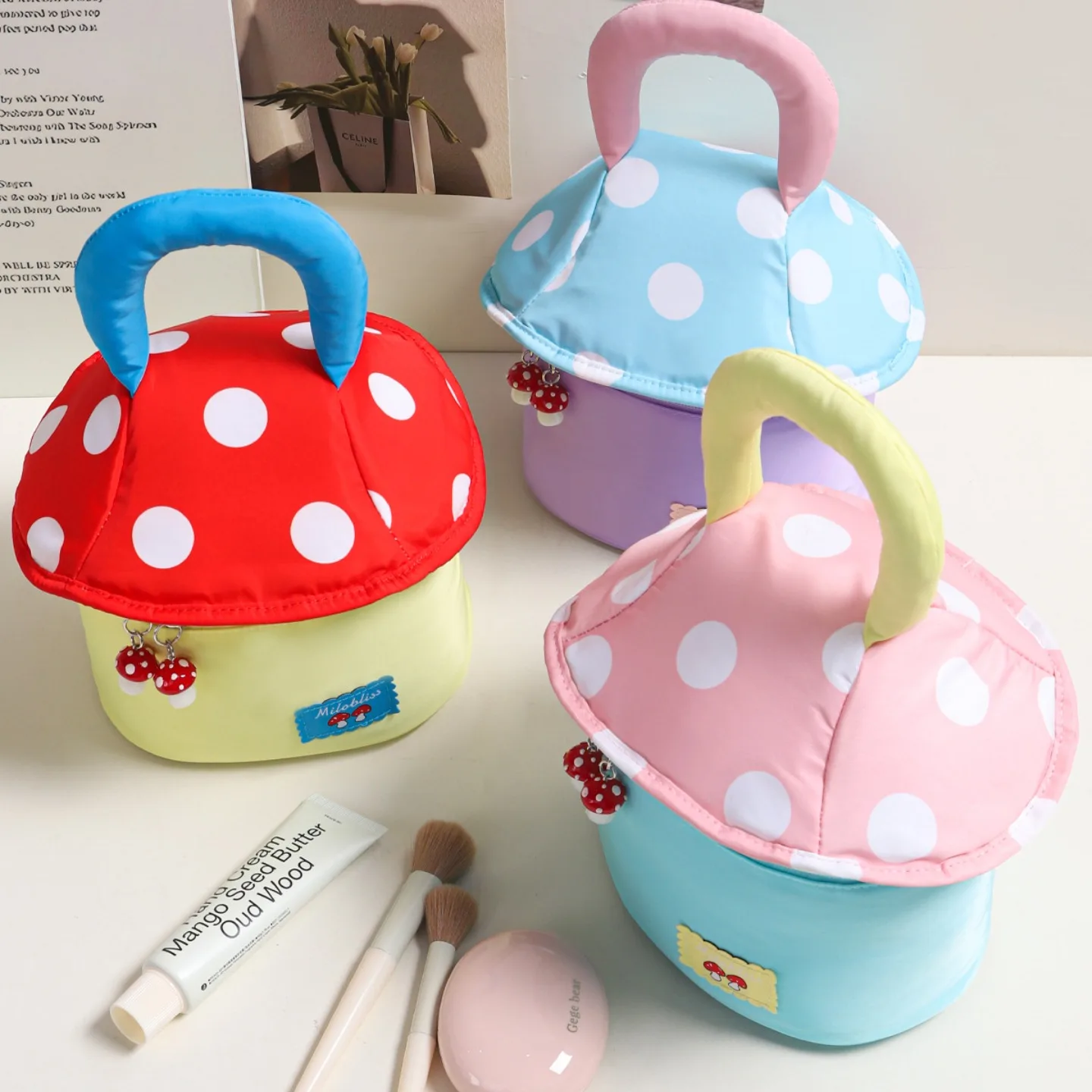 Creative Mushroom Polka Dot Handheld Makeup Case, Contrast Color Divided Large Capacity Portable Travel Skincare Storage Bag