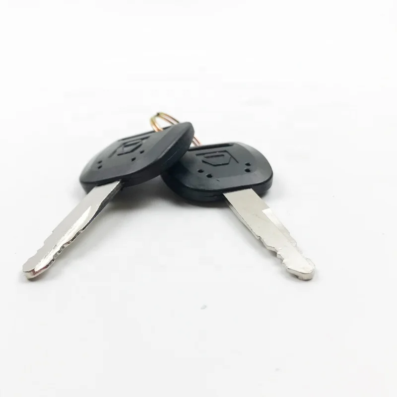 Hot sale construction spare parts 135 230C 260C 370CA 700C ignition key for xcmg Excavator parts