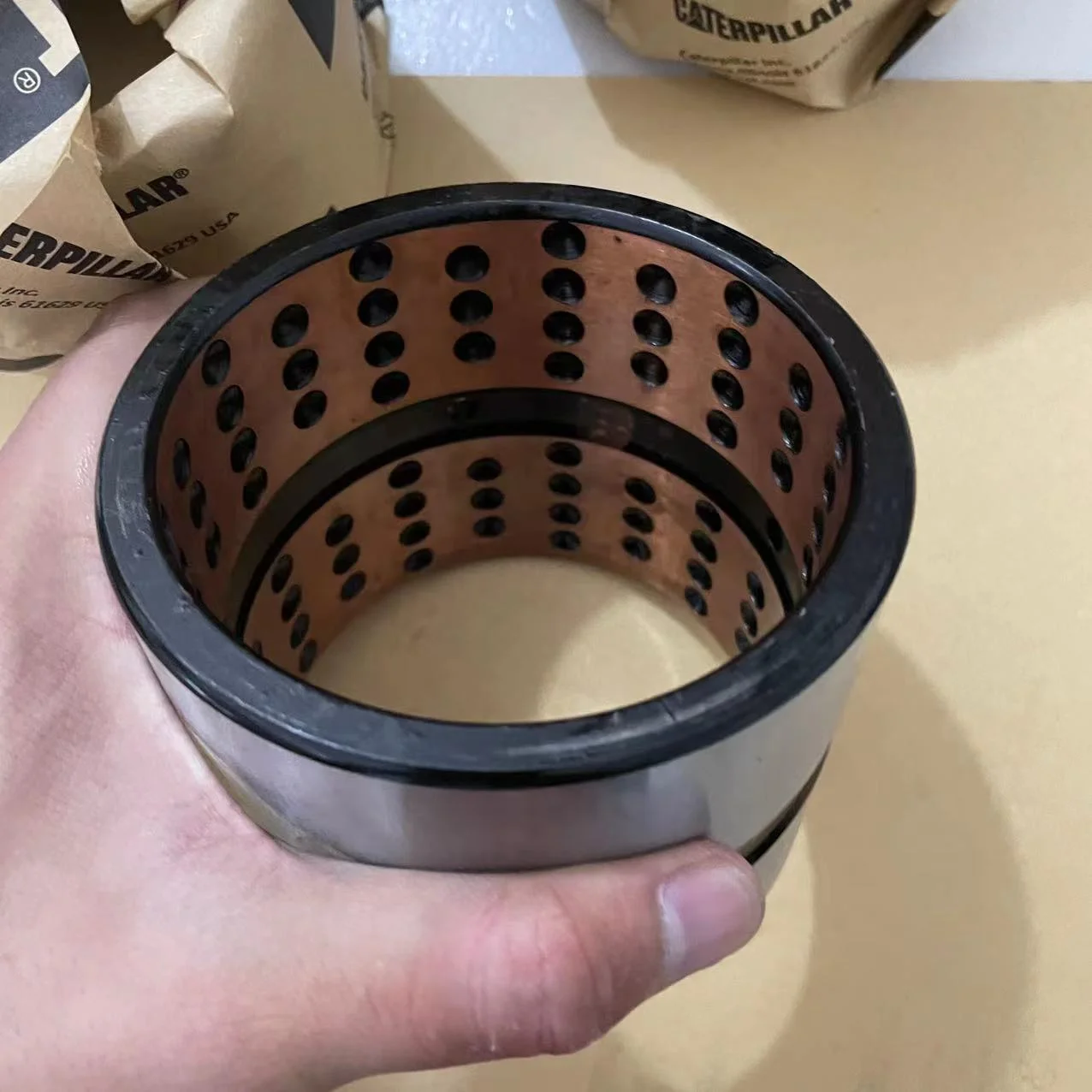 489-3008 4893008 Sleeve bearing   Be suitable for  WHEELED EXCAVATOR M323F M313-07 M314 MH3026  New spot popularity explosion