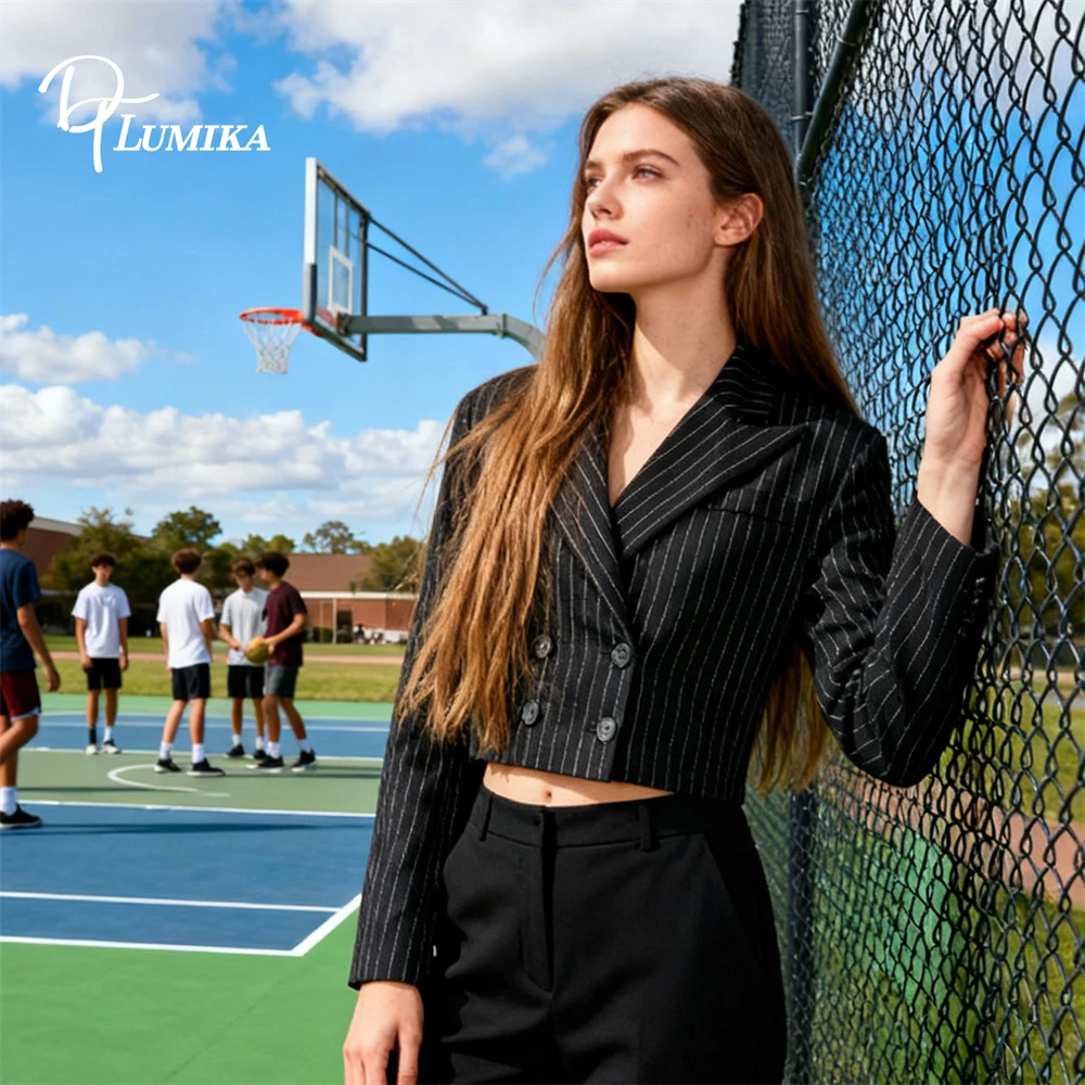 

DTLumika Striped Short Suit Jacket Free Size Double Breasted Black Slim Fitting Suit Blazer Fashionable 2025 New Blazers