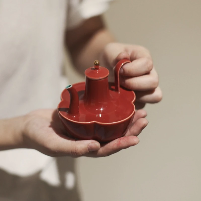 

High-end and Exquisite Chinese-style Forbidden City Red Crabapple Small Wine Pot Wedding Tea Divider Wine Pot Teapot Wine Ware