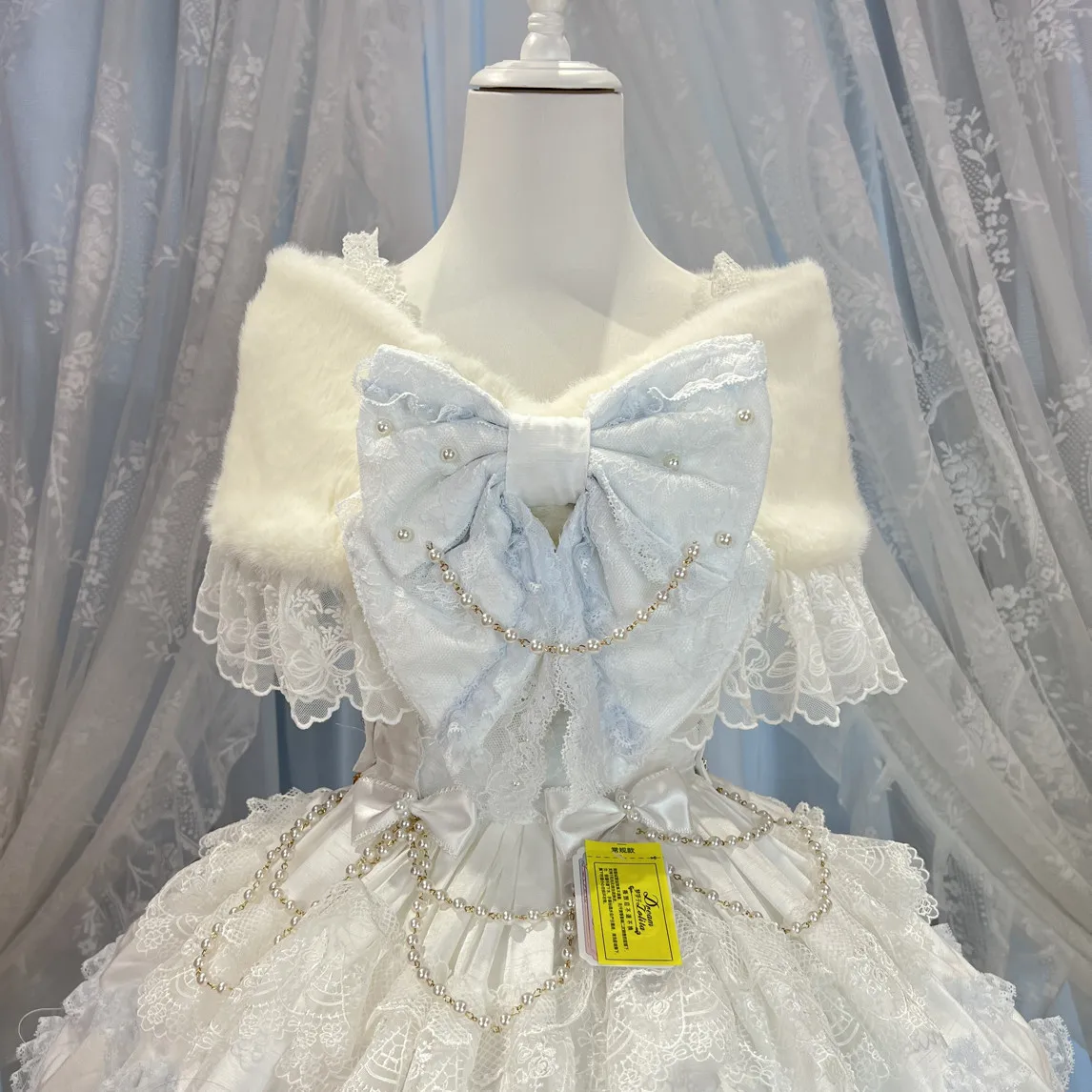 

Оригинальная шаль с бантом в стиле Лолита ручной работы, милая и очаровательная, в комплекте с юбкой в стиле Лолита