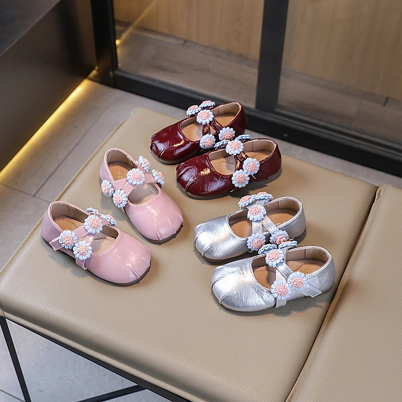 

Spring Autumn Girls Leather Shoes Sweet Ballet Versatile Children Causal Princess Dress Shoes Cute Chic Flower Kids Flat Shoes