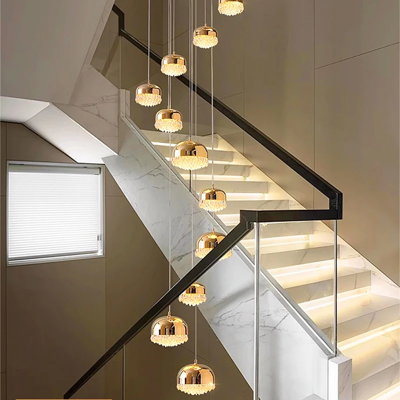 โคมไฟระย้าคริสตัลหรูหราระบายน้ำได้ - โคมไฟเพดานขนาดใหญ่พร้อมความมันวาวแบบปริซึมอันงดงาม ไฟภายในบ้าน