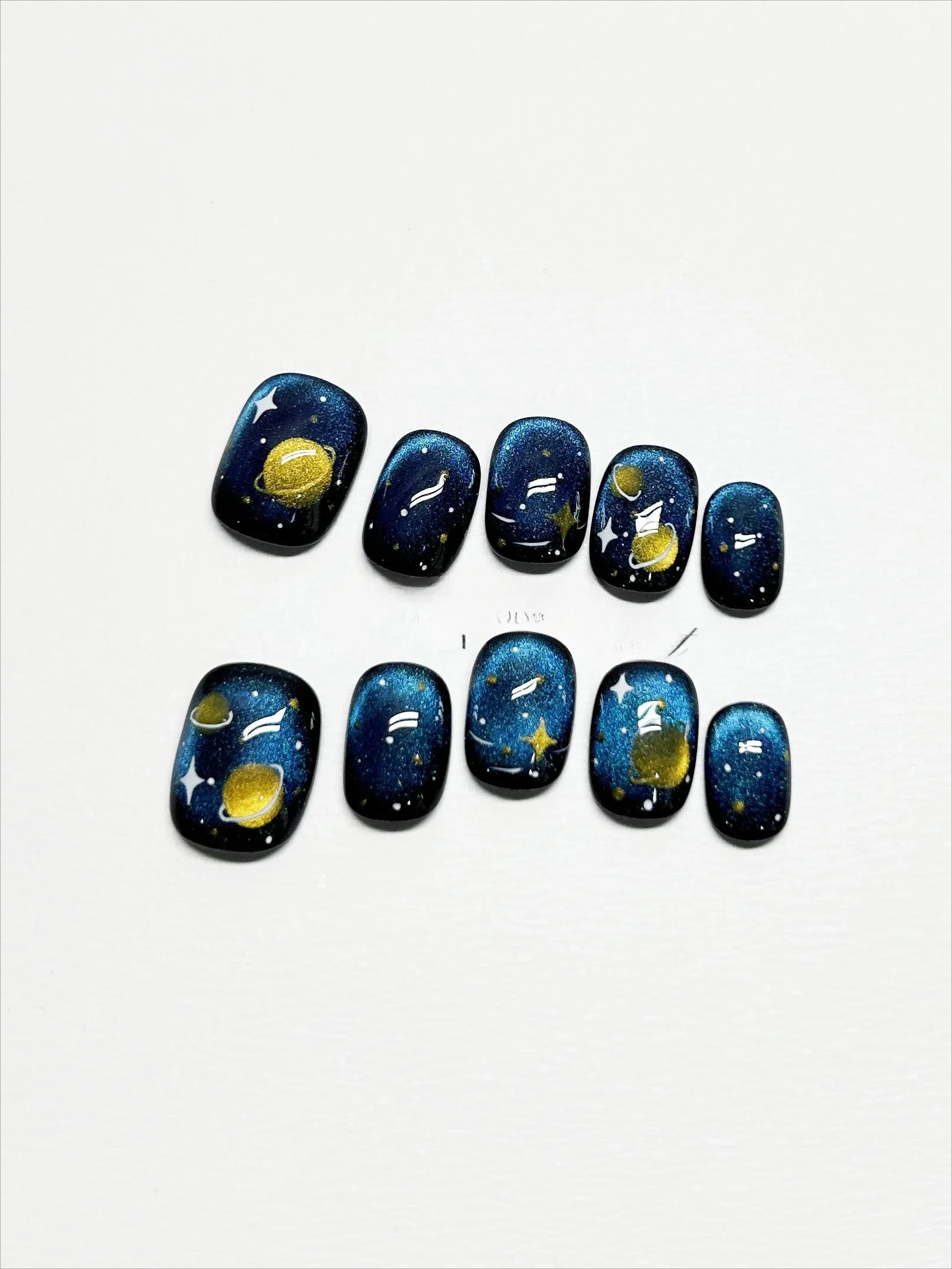 Hand-painted manicure 2024 new short nail starry sky cat eye wearing nail sticker blue original design feeling white