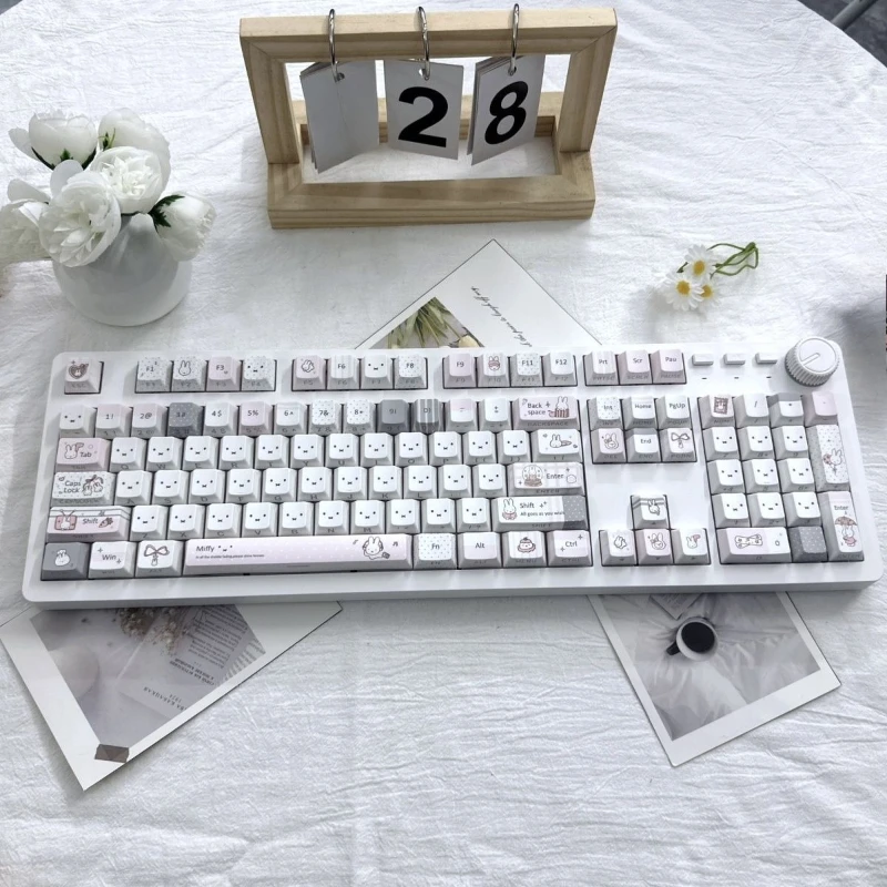 Cartoon Kawaii Miffy Mechanical Keyboard Wired Hot-swappable Game Office Good Looks Wear-resistant Blue Background Light Mute