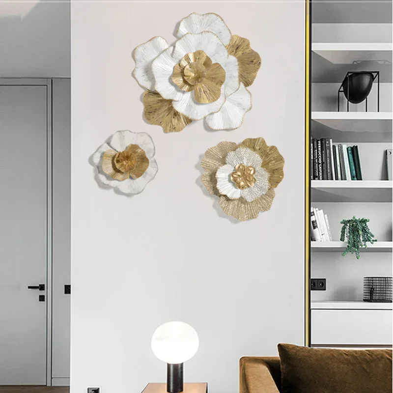 

European-style wrought iron pendant wall decoration living room background wall metal wall decoration golden flower