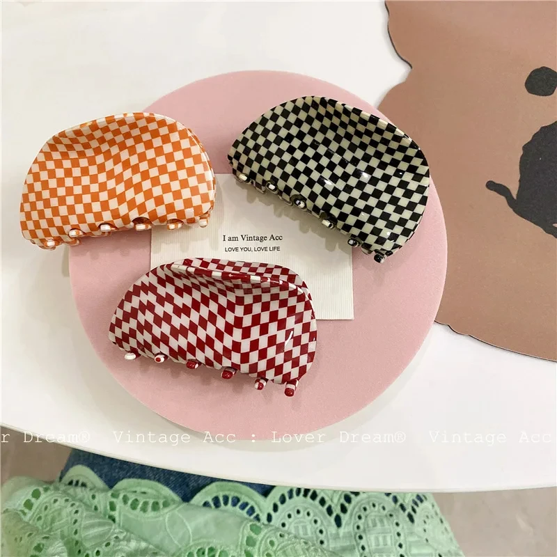 Hot Selling Acetate Hair Claw Medium Size Colorful Grid Plaid Stripe Hair Clip Shark Clips Girls Women Hair Accessories