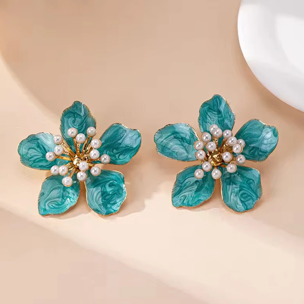Süße Metall-Blumen-Emaille-Ohrringe für Frauen, Imitationsperle, mehrfarbig, Sommermode, Schmuck, Geschenk