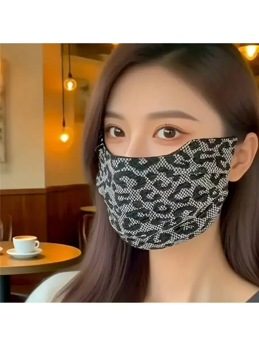 

Leopard Print Double Layer Elastic Breathable Windproof Face Mask For Women
